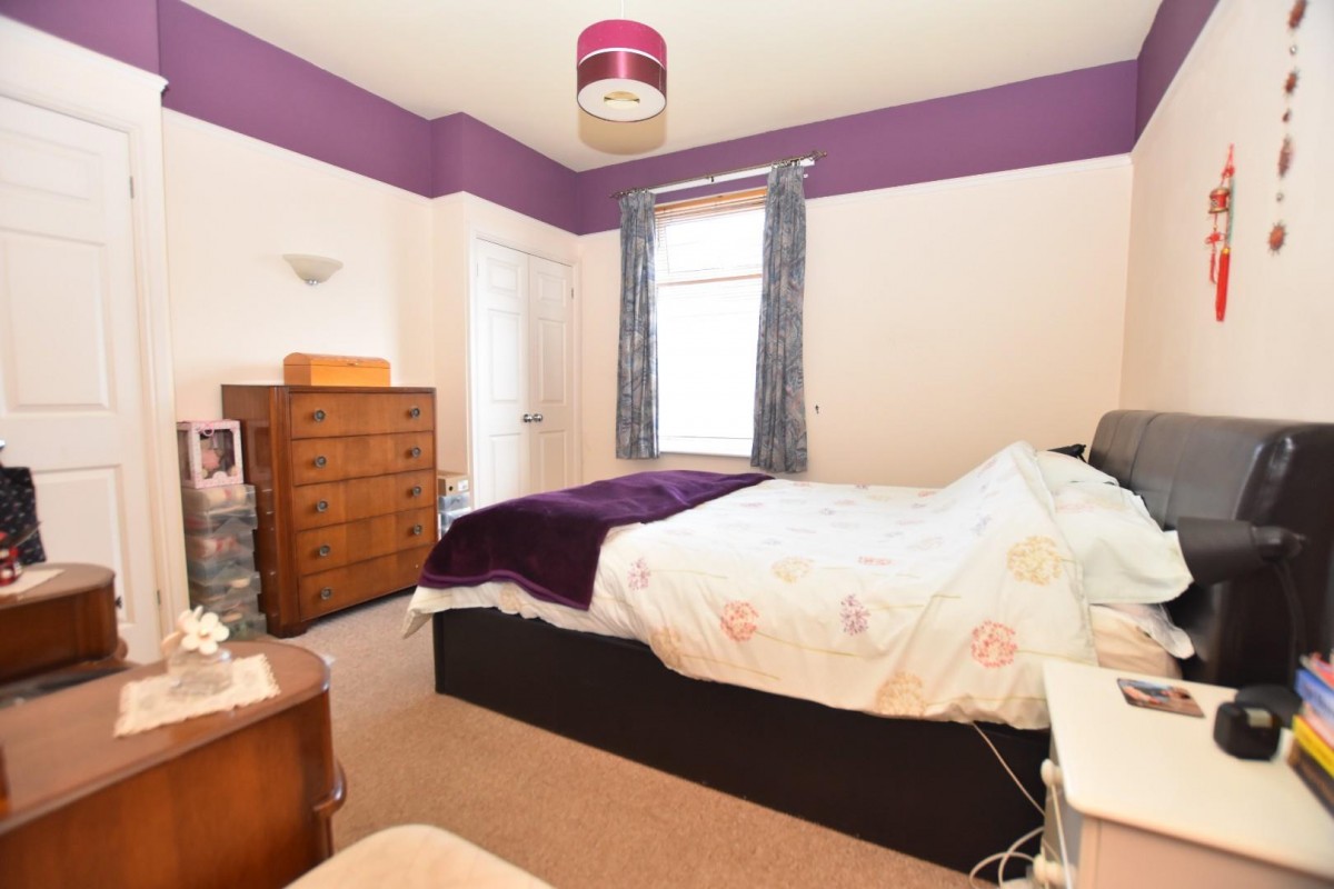 New Hall Road, Brampton, Chesterfield, S40 1HE