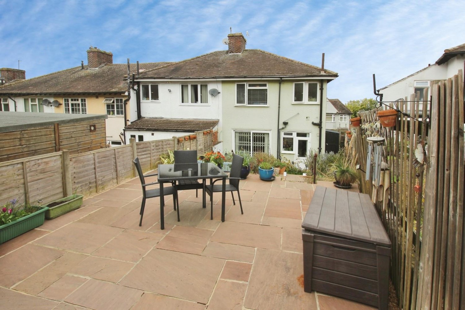 Commonwealth Way, London