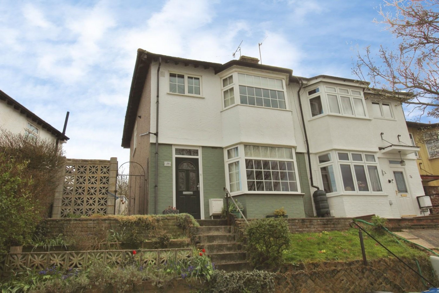 Commonwealth Way, London