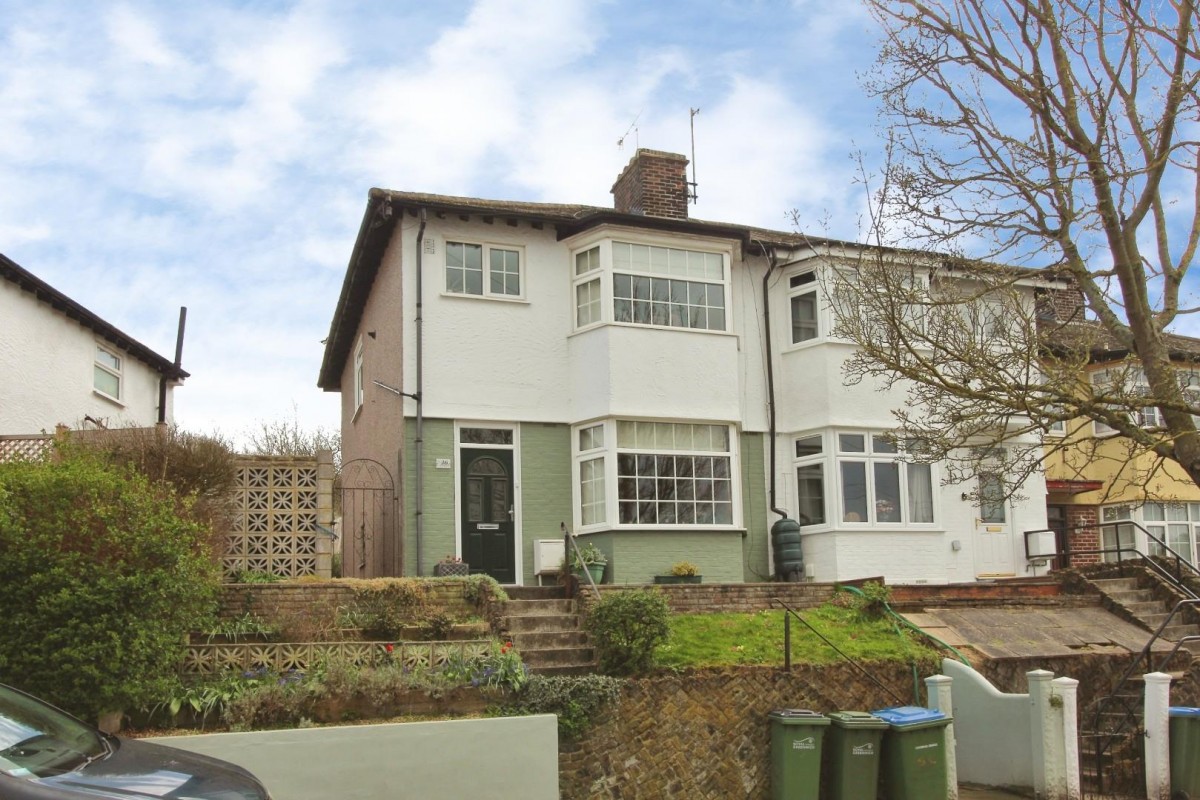 Commonwealth Way, London