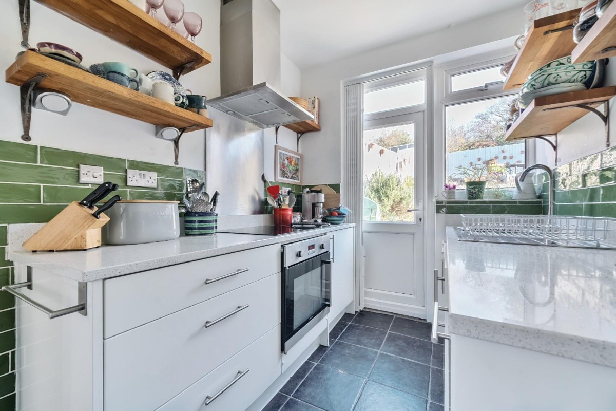 Commonwealth Way, London