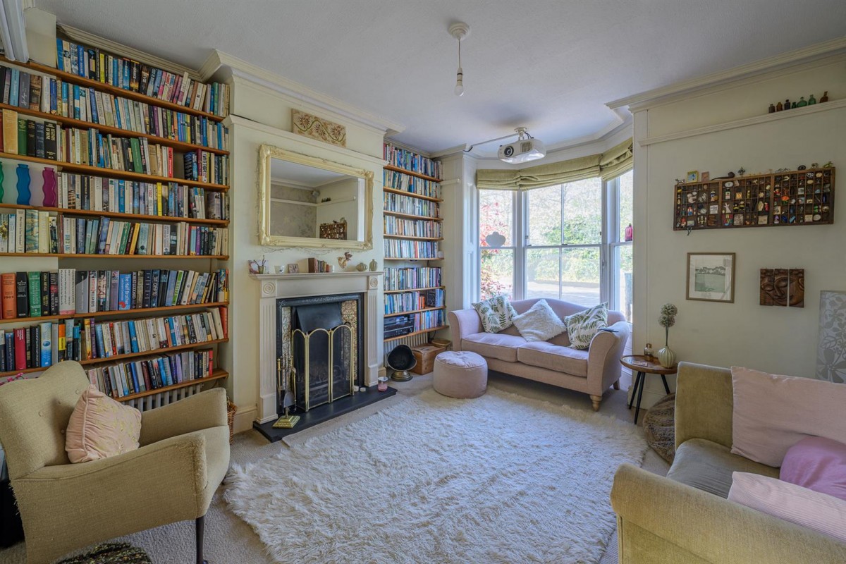 Love Lane, Stourbridge, DY8 2DA