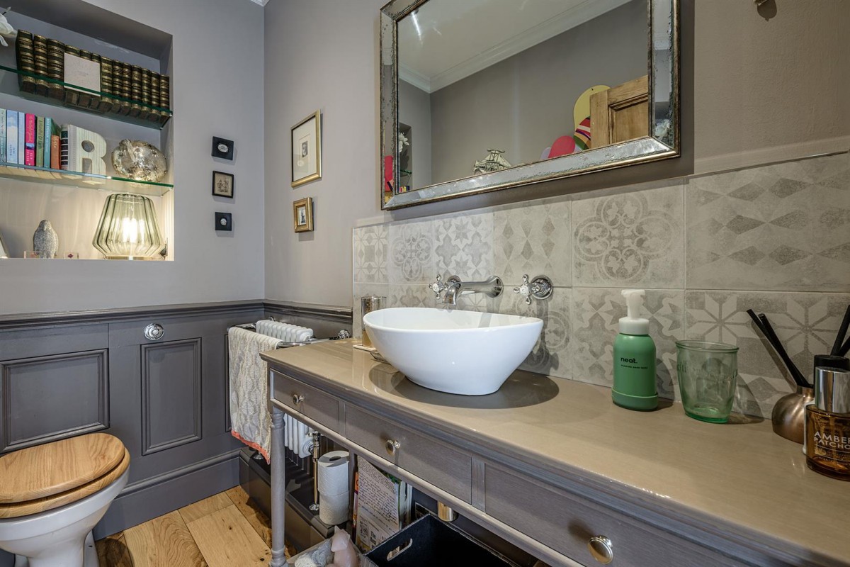 Love Lane, Stourbridge, DY8 2DA