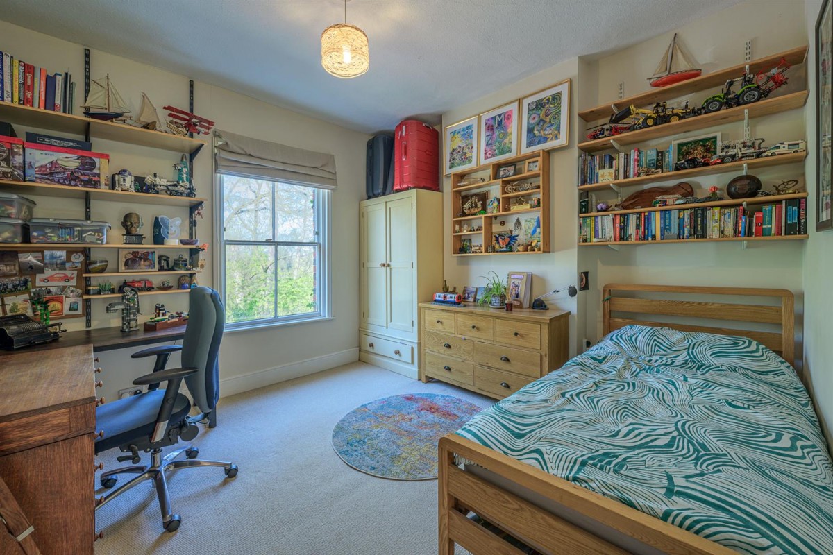 Love Lane, Stourbridge, DY8 2DA