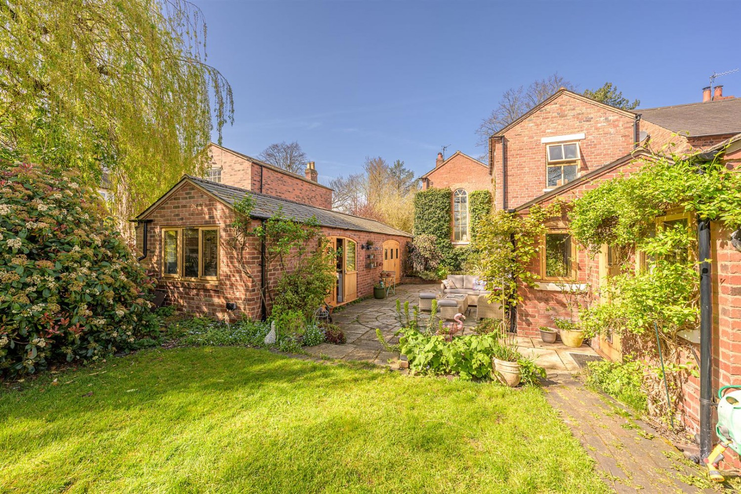 Love Lane, Stourbridge, DY8 2DA
