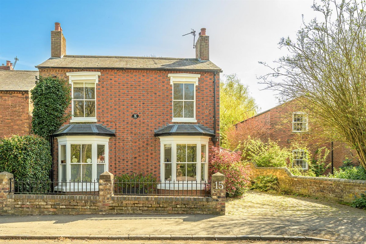 Love Lane, Stourbridge, DY8 2DA