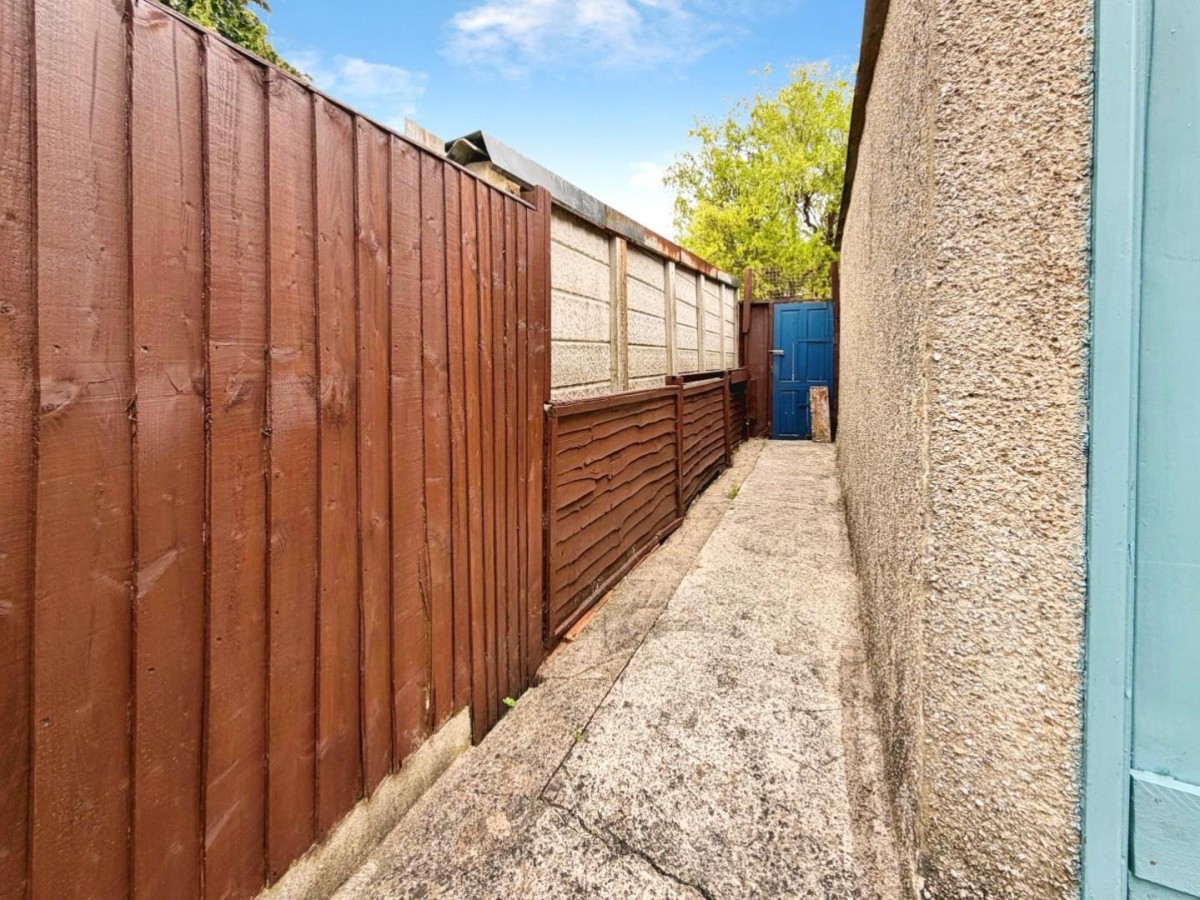 Stoneleigh Crescent, Bristol