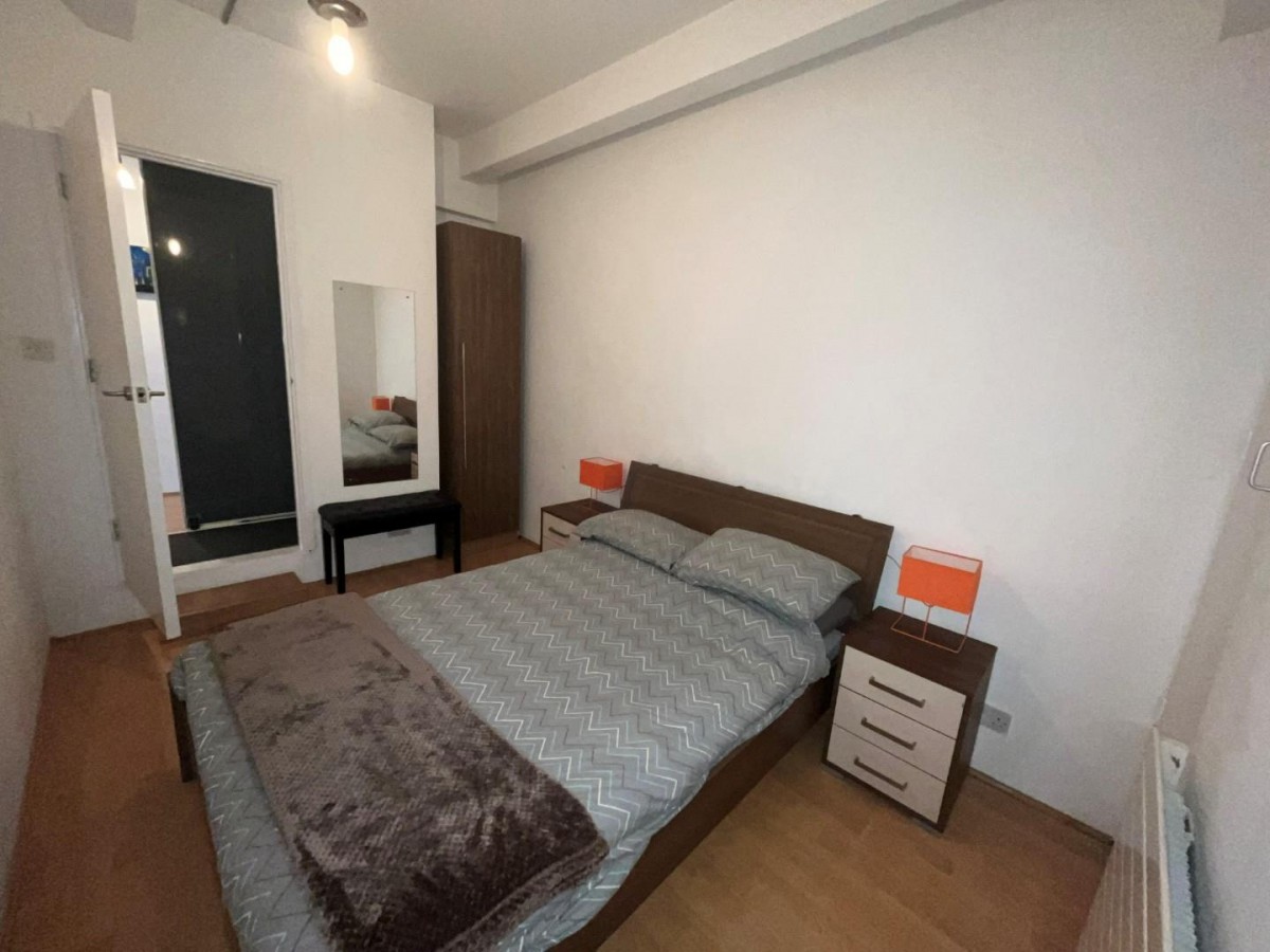 Fleet Street, L1 4AR