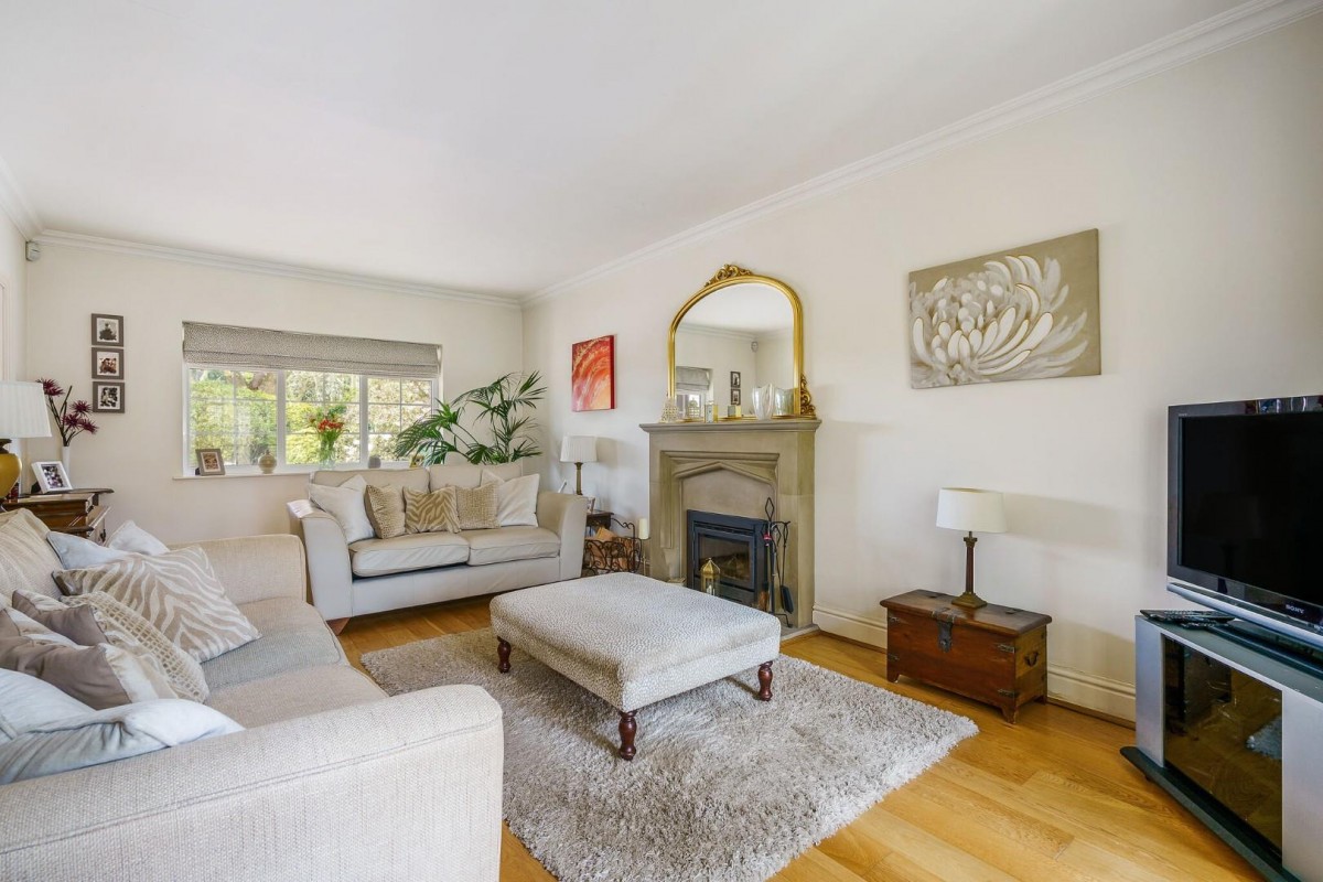 Hawksworth Lane, Guiseley, Leeds