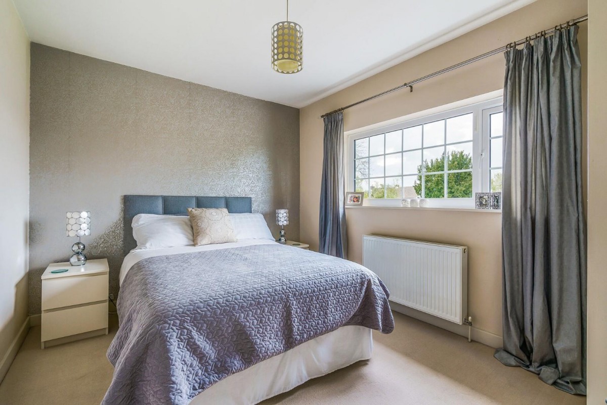 Hawksworth Lane, Guiseley, Leeds