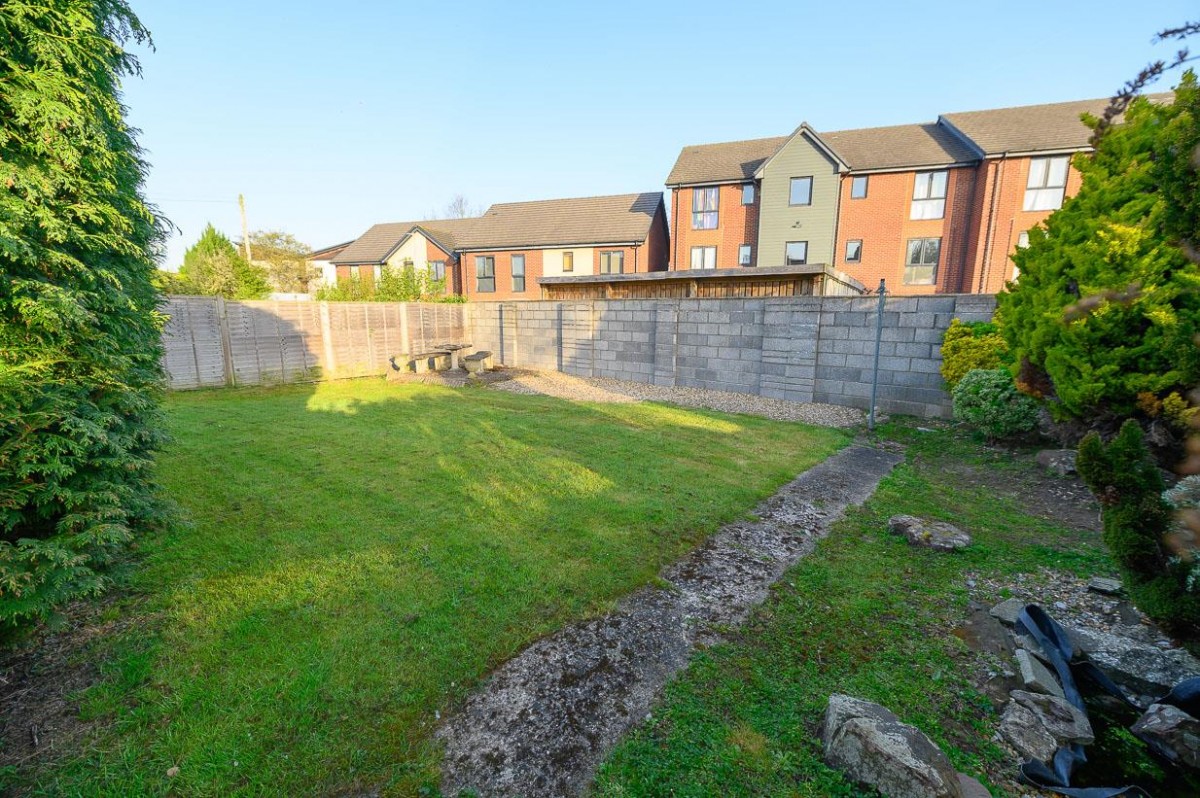 Beaufort Road, Downend, Bristol, BS16 6UG