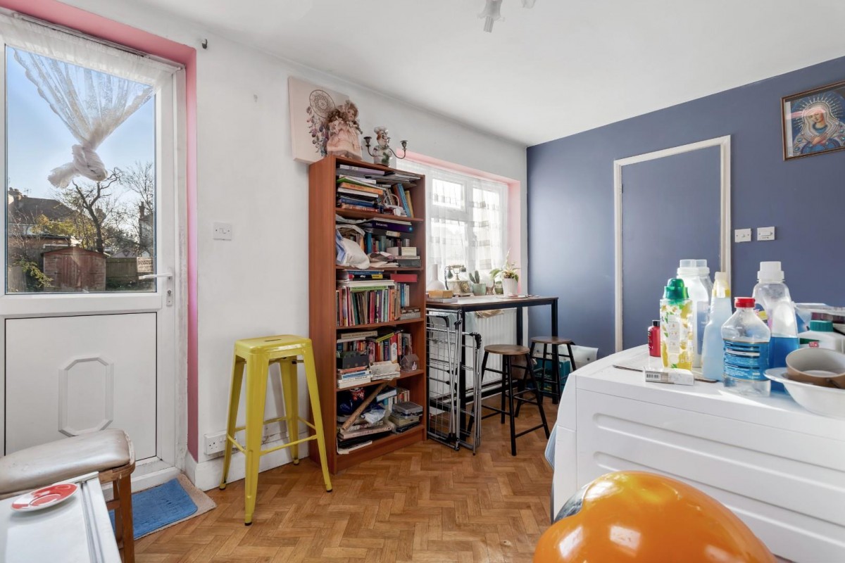 Chipstead Gardens, London