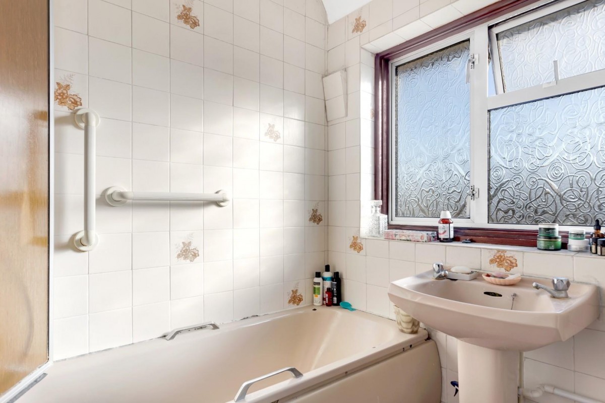 Chipstead Gardens, London