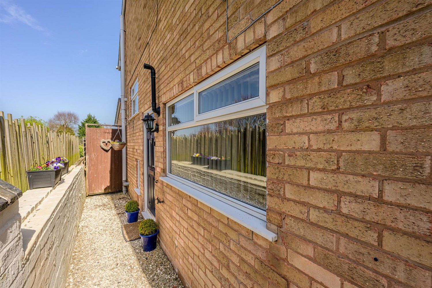 Bernwall Close, Stourbridge, DY8 1SD