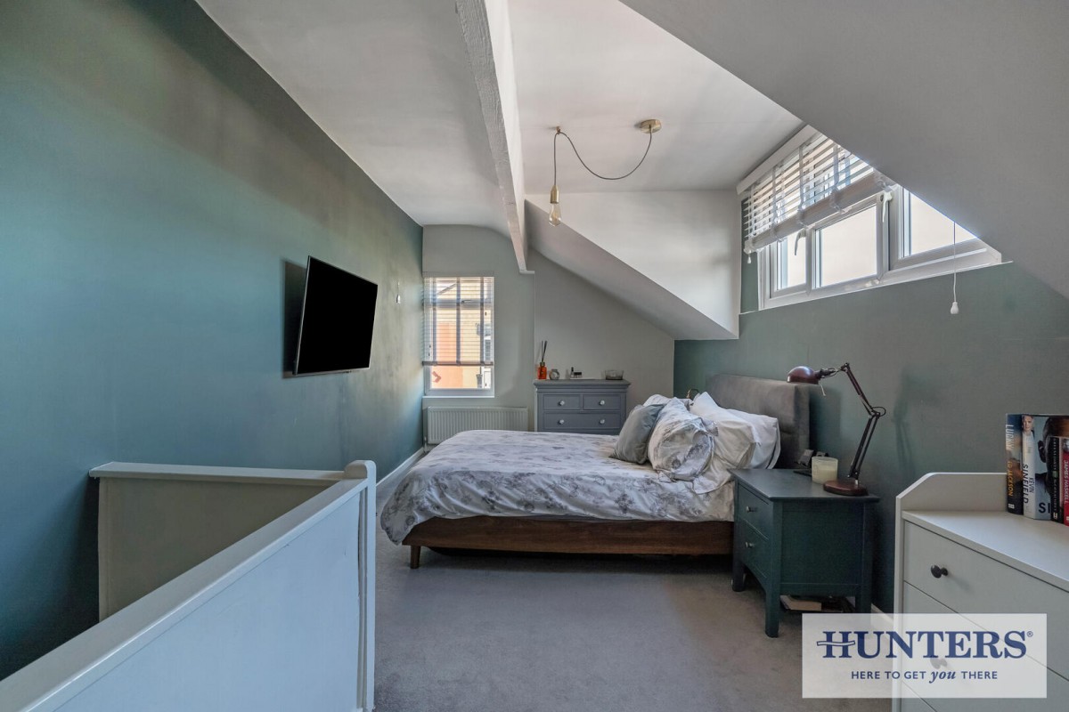 Woodville Crescent, Horsforth, Leeds