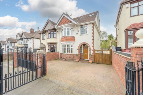 New Village, Dudley, DY2 0DR