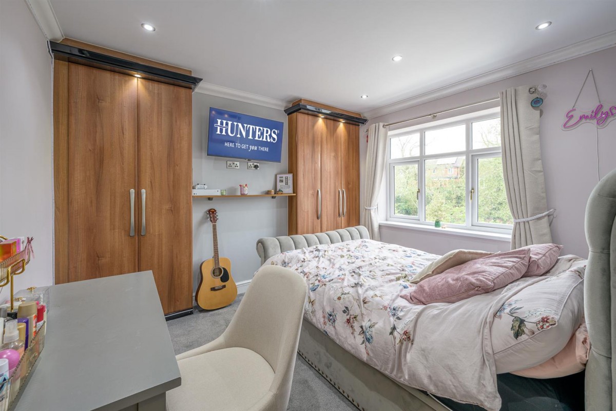 New Village, Dudley, DY2 0DR