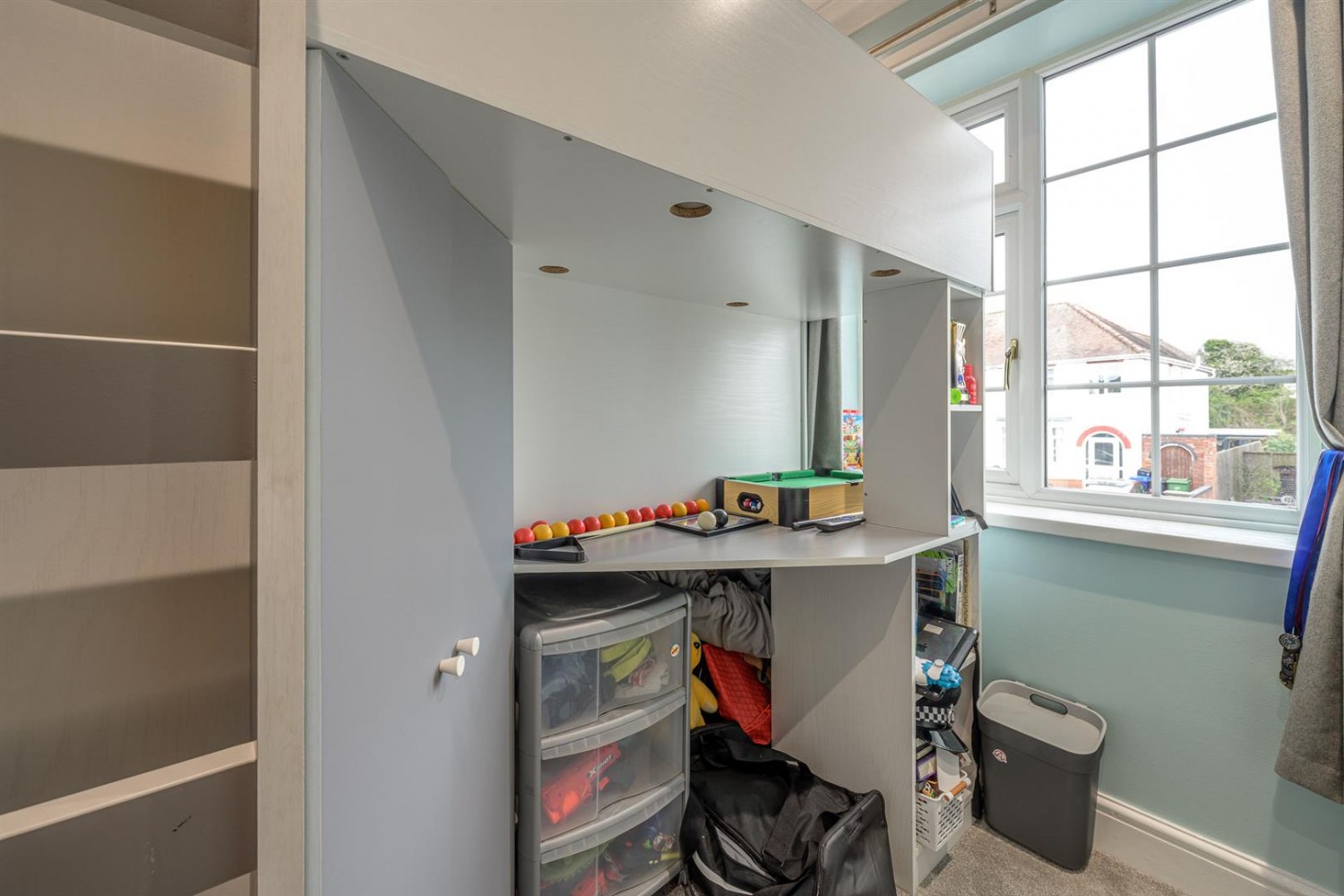 New Village, Dudley, DY2 0DR