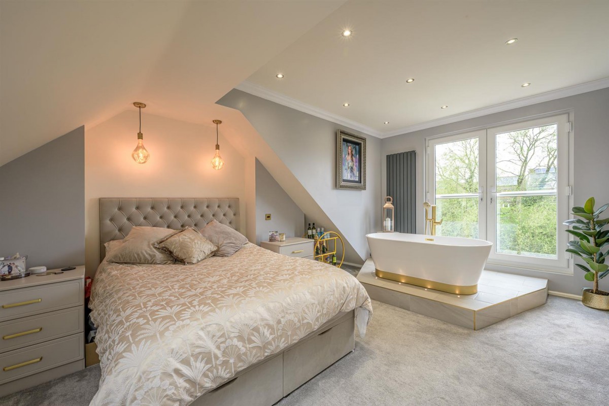 New Village, Dudley, DY2 0DR