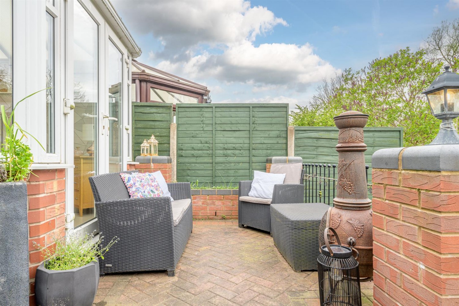 New Village, Dudley, DY2 0DR