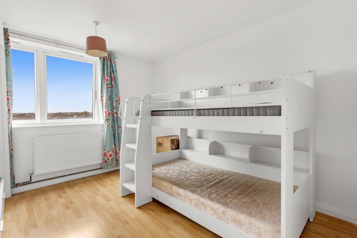 Milton Garden Estate, London, N16