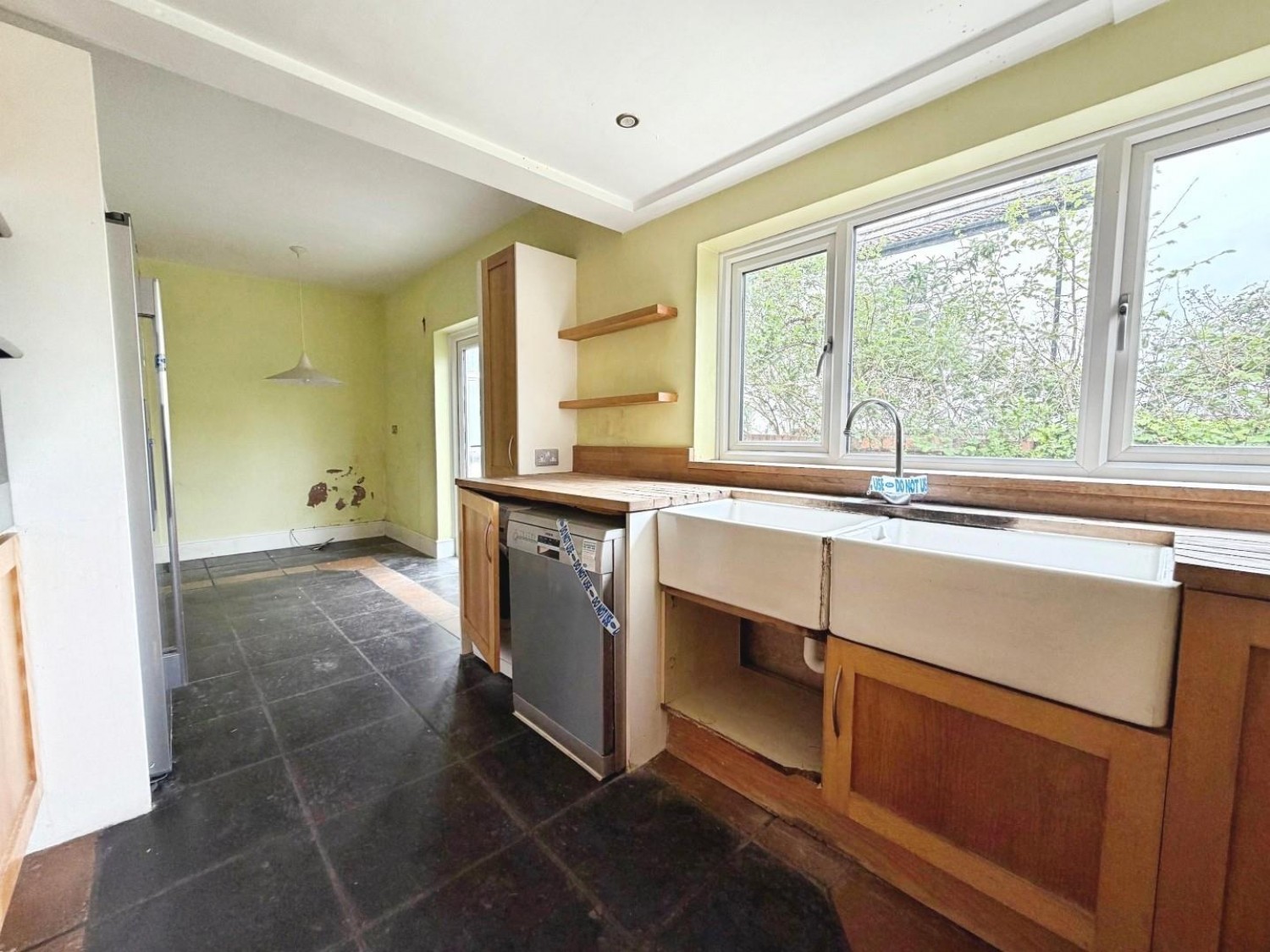 Cleeve Road, Knowle, BS4 2JP