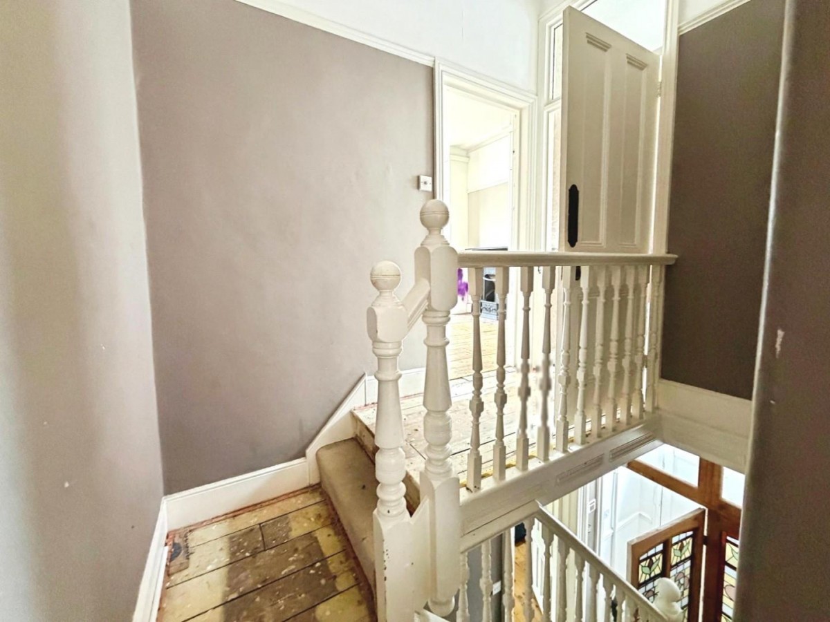 Cleeve Road, Knowle, BS4 2JP