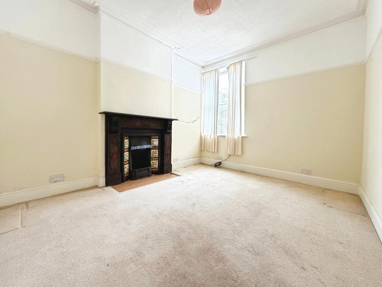 Cleeve Road, Knowle, BS4 2JP