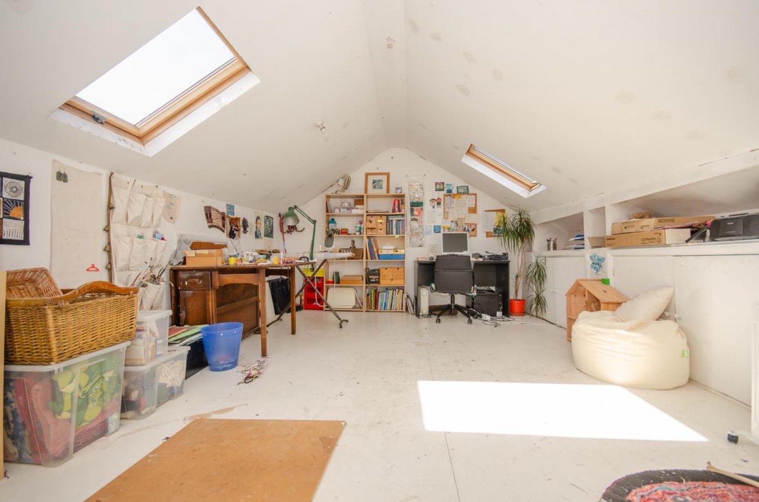 Robertson Road, Bristol BS5 6JZ