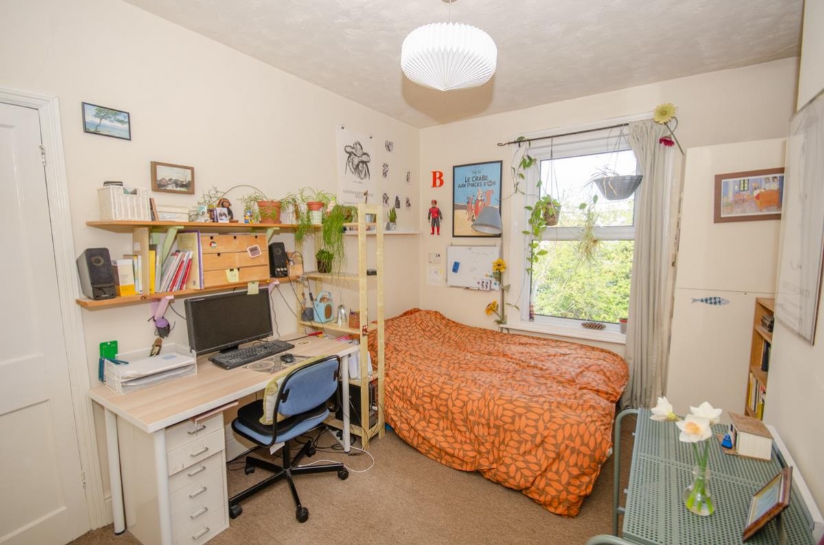 Robertson Road, Bristol BS5 6JZ