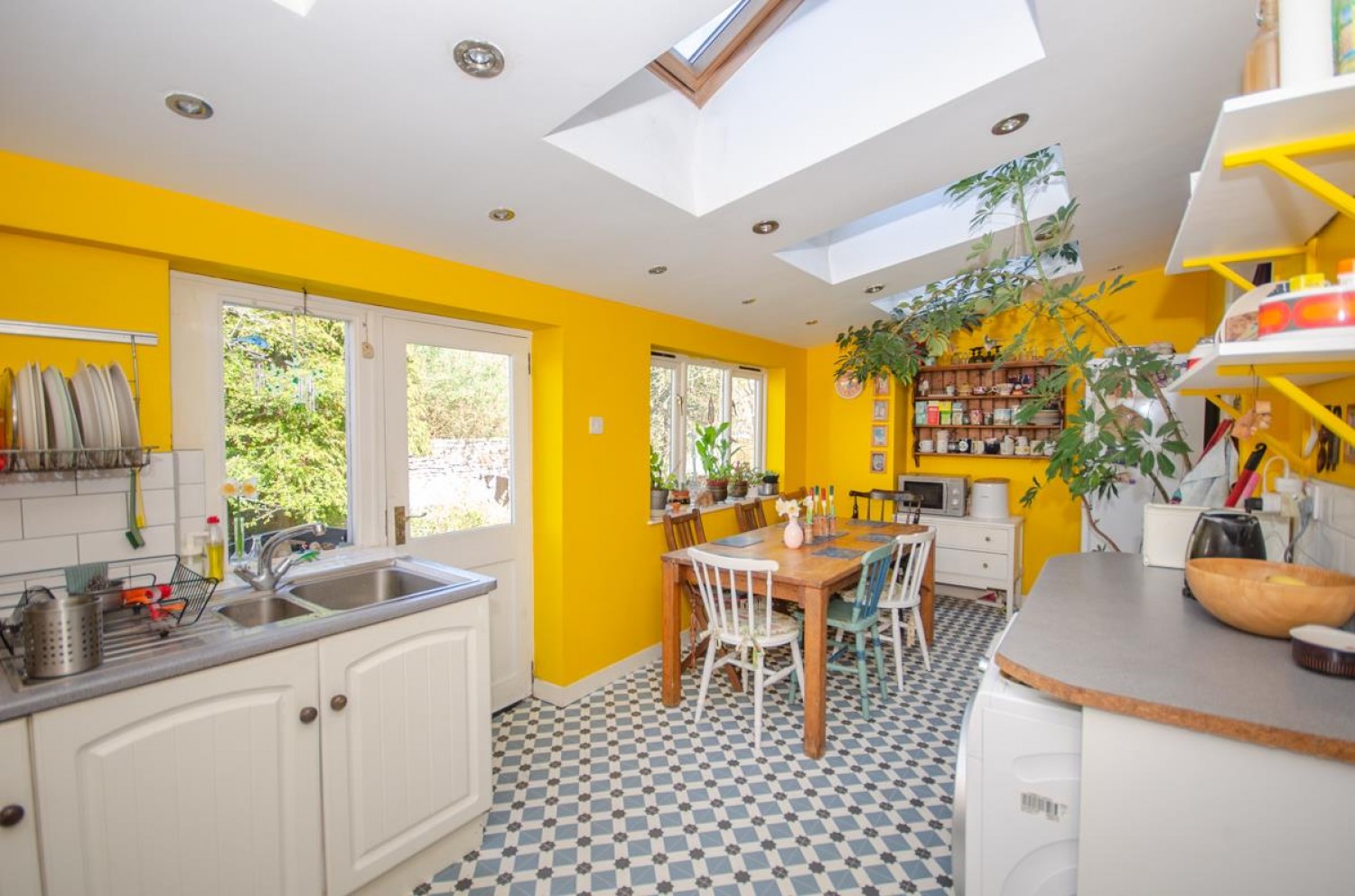 Robertson Road, Bristol BS5 6JZ