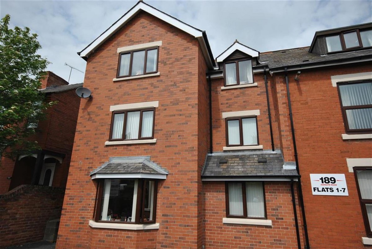 Flat 3, 189 Ashgate Road, Chesterfield, S40 4AP