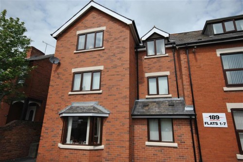 Flat 3, 189 Ashgate Road, Chesterfield, S40 4AP