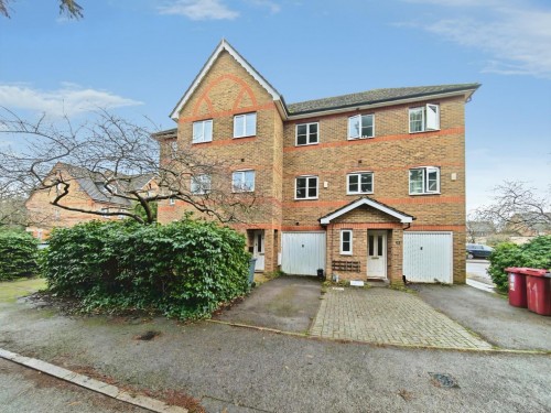 Cintra Close, Reading