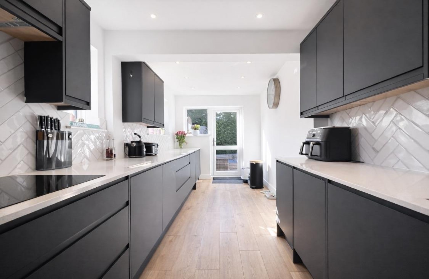 Well presented semi detached bungalow!