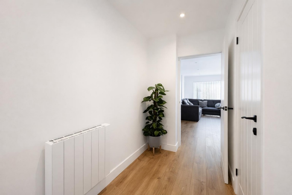 Well presented semi detached bungalow!