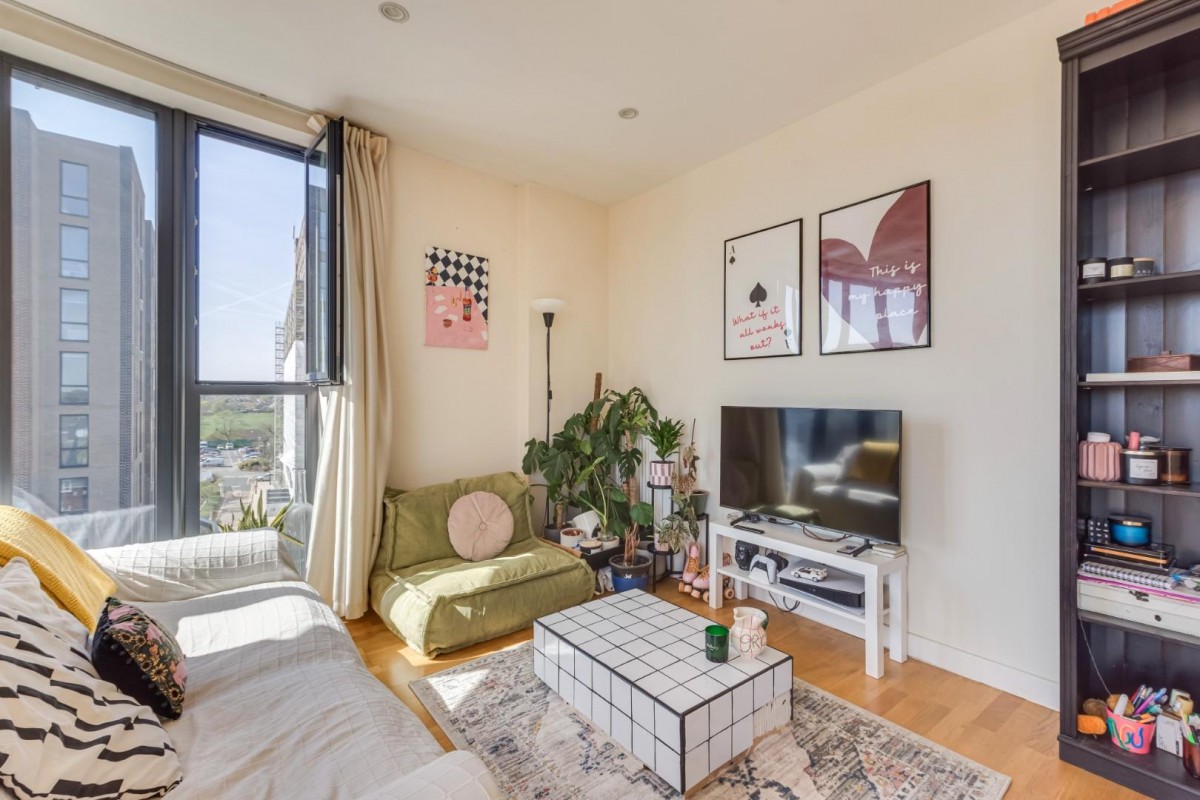 Saxby Apartments, Station Road, Sidcup, DA15 7AH