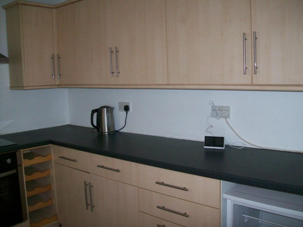 Holly Road, Ellesmere Port, Cheshire, CH65 4AN