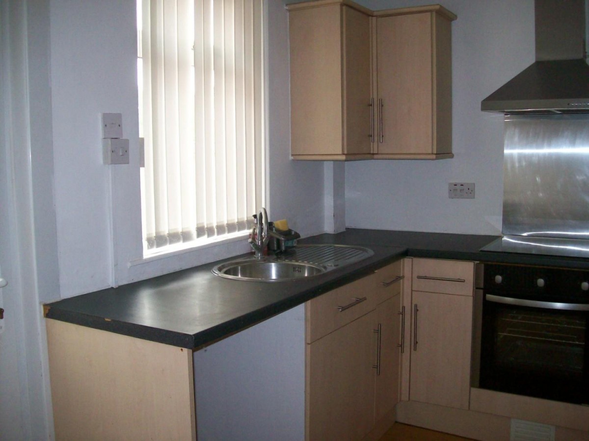 Holly Road, Ellesmere Port, Cheshire, CH65 4AN