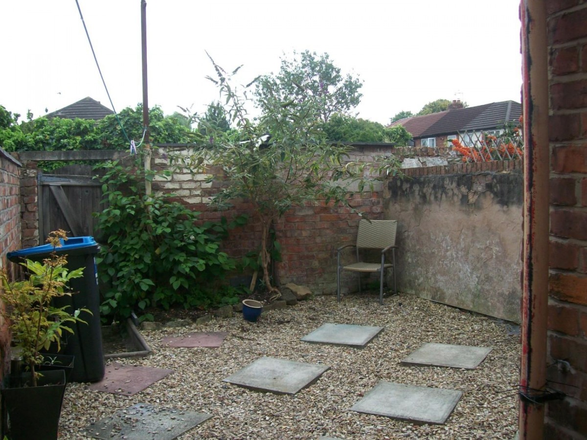 Holly Road, Ellesmere Port, Cheshire, CH65 4AN