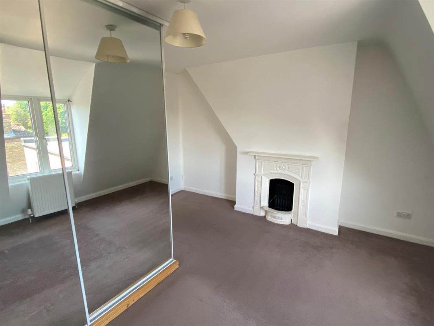 Main Road, Sidcup, Kent, DA14 6QR