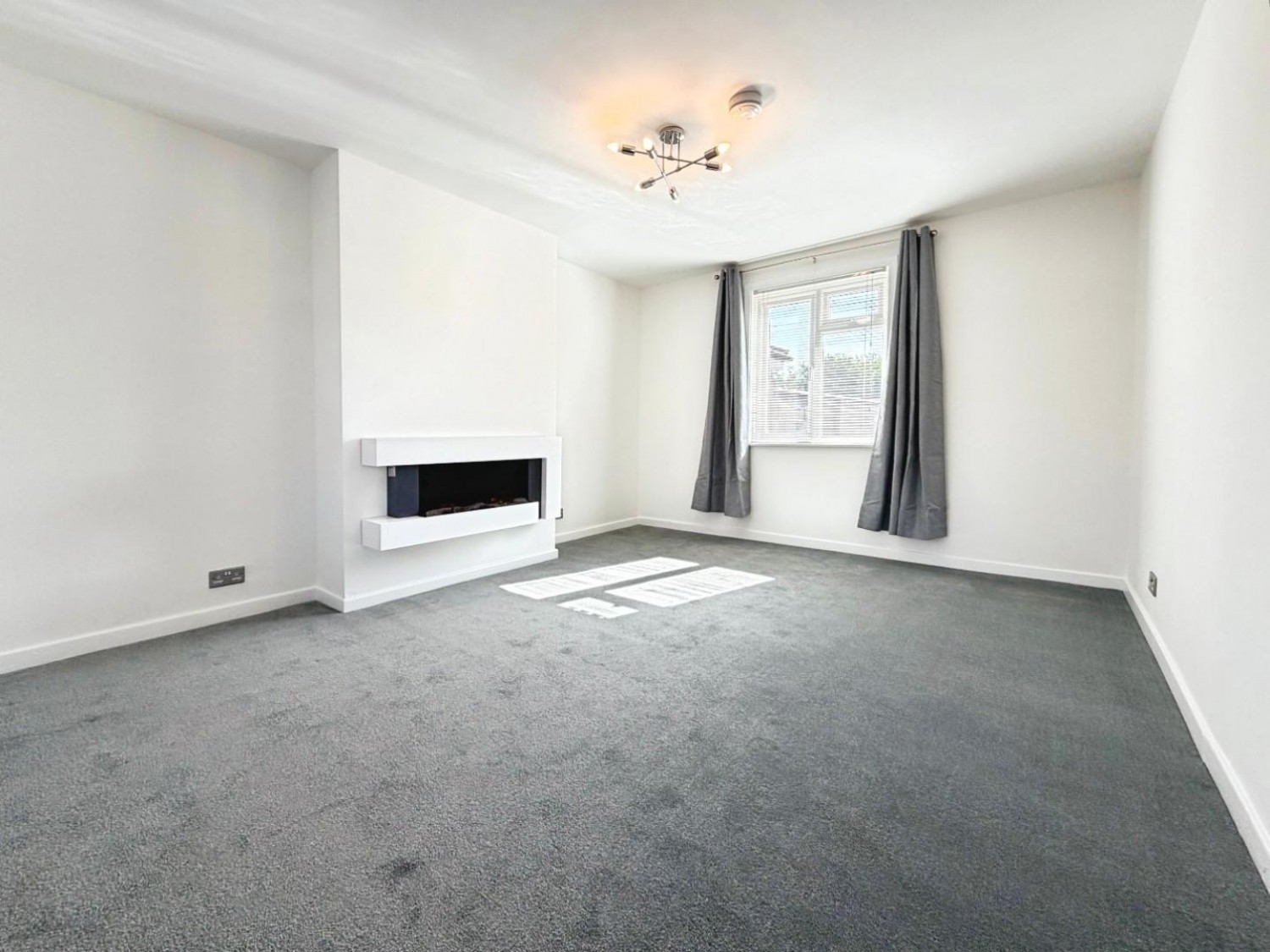 Lisburn Road, Bristol, BS4 1NQ