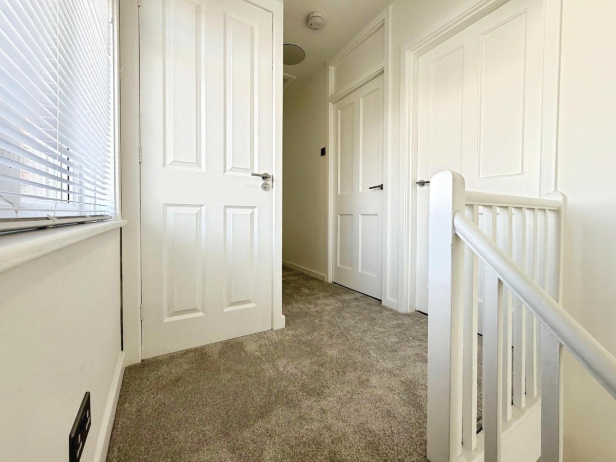 Lisburn Road, Bristol, BS4 1NQ
