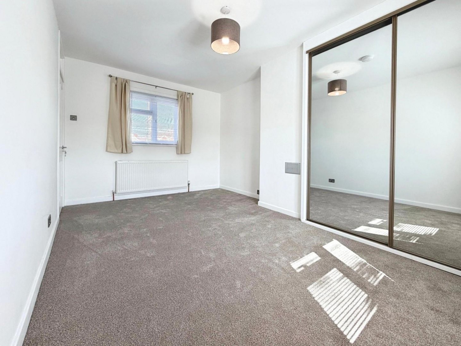Lisburn Road, Bristol, BS4 1NQ