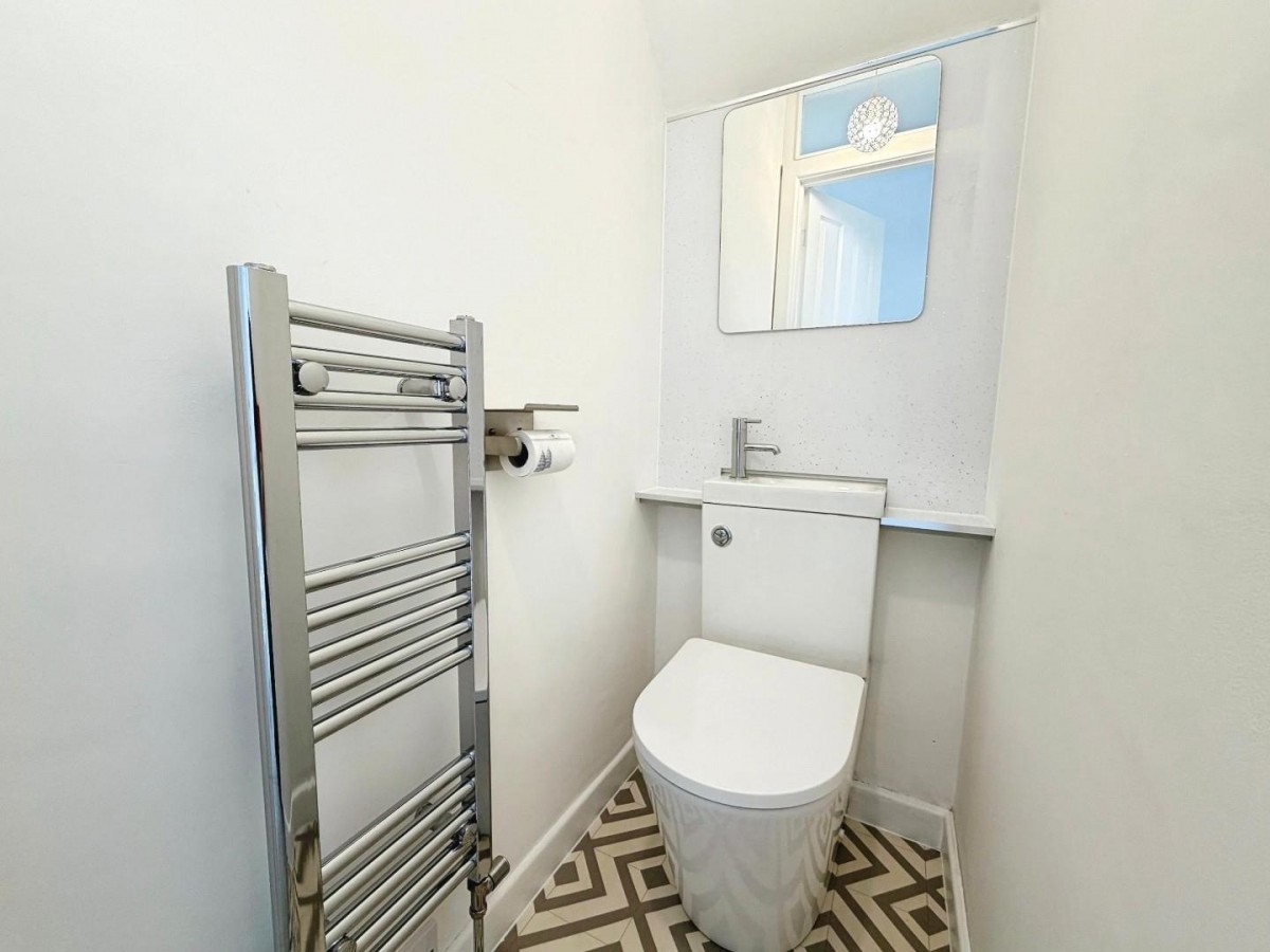 Lisburn Road, Bristol, BS4 1NQ
