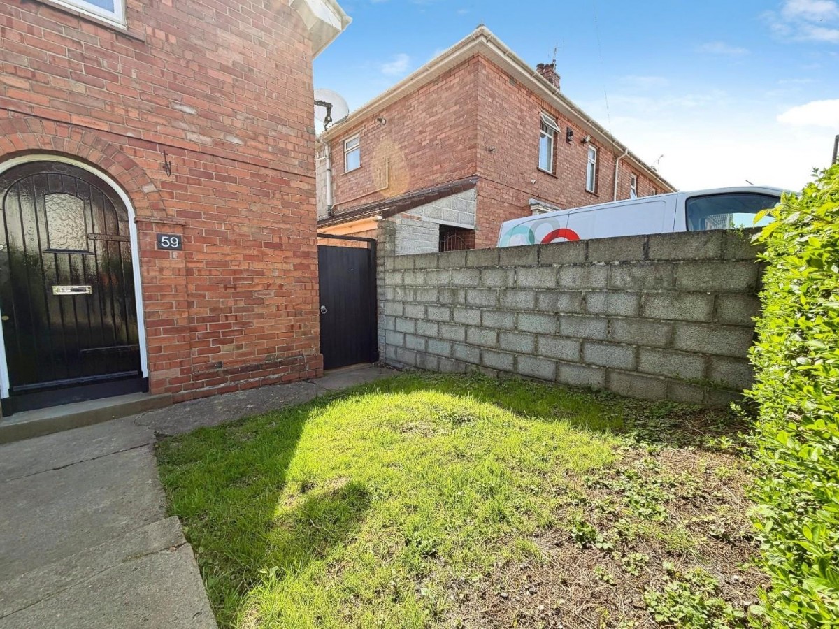 Lisburn Road, Bristol, BS4 1NQ
