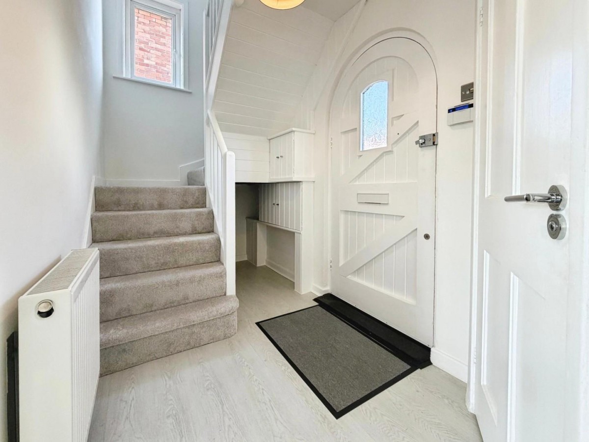 Lisburn Road, Bristol, BS4 1NQ