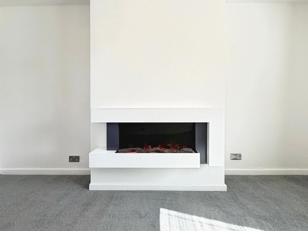 Lisburn Road, Bristol, BS4 1NQ