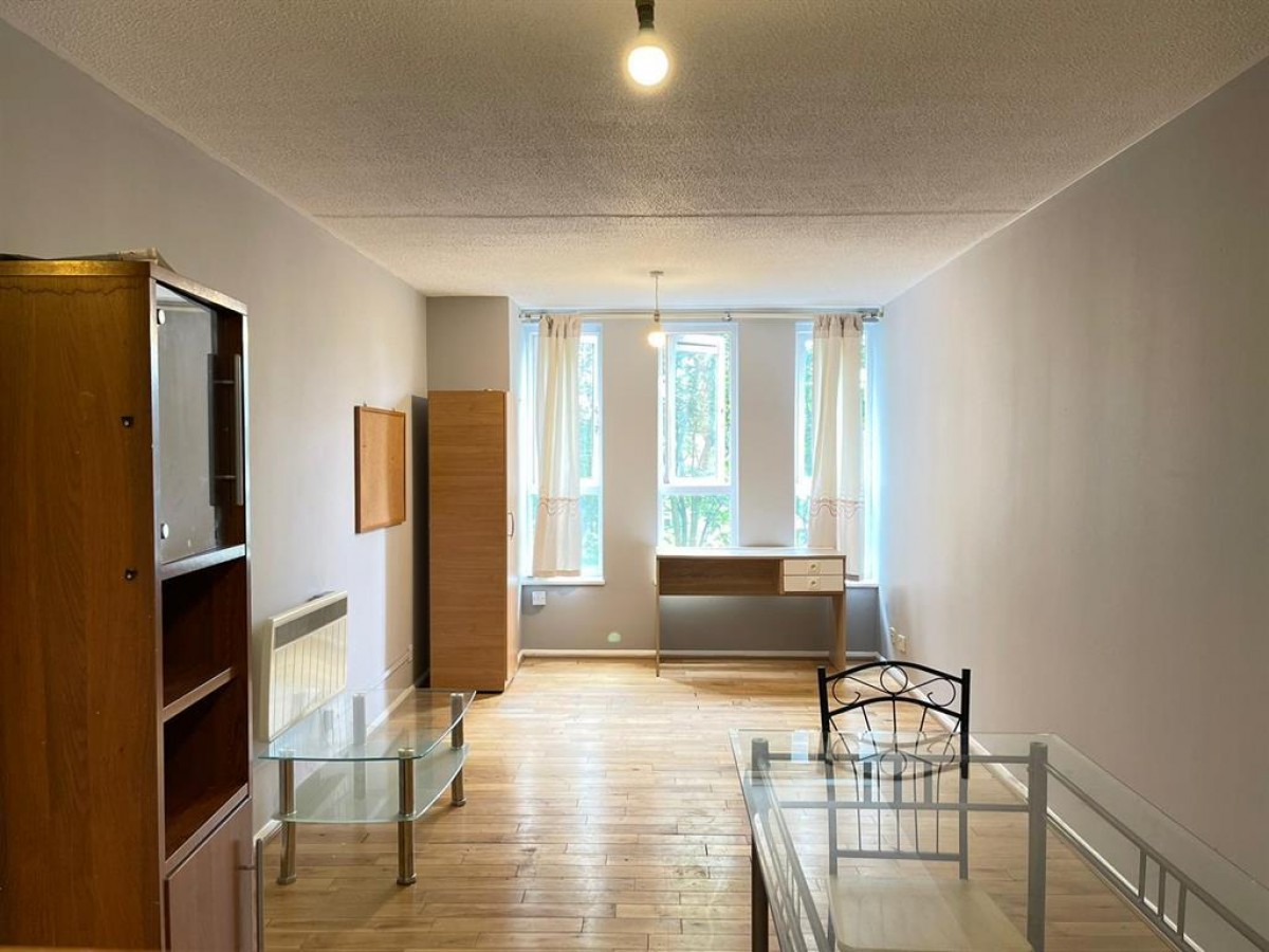 Reachview Close, London NW1