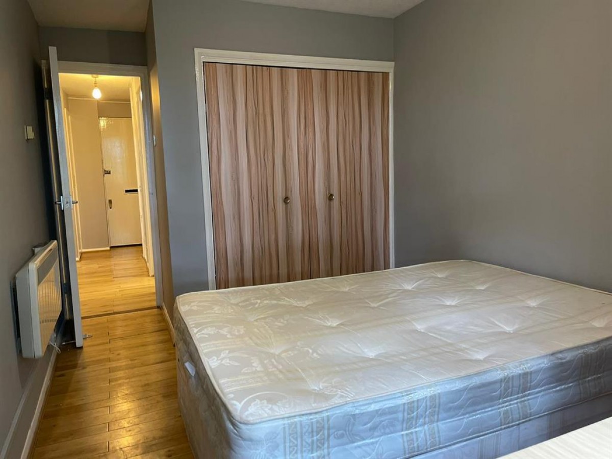 Reachview Close, London NW1